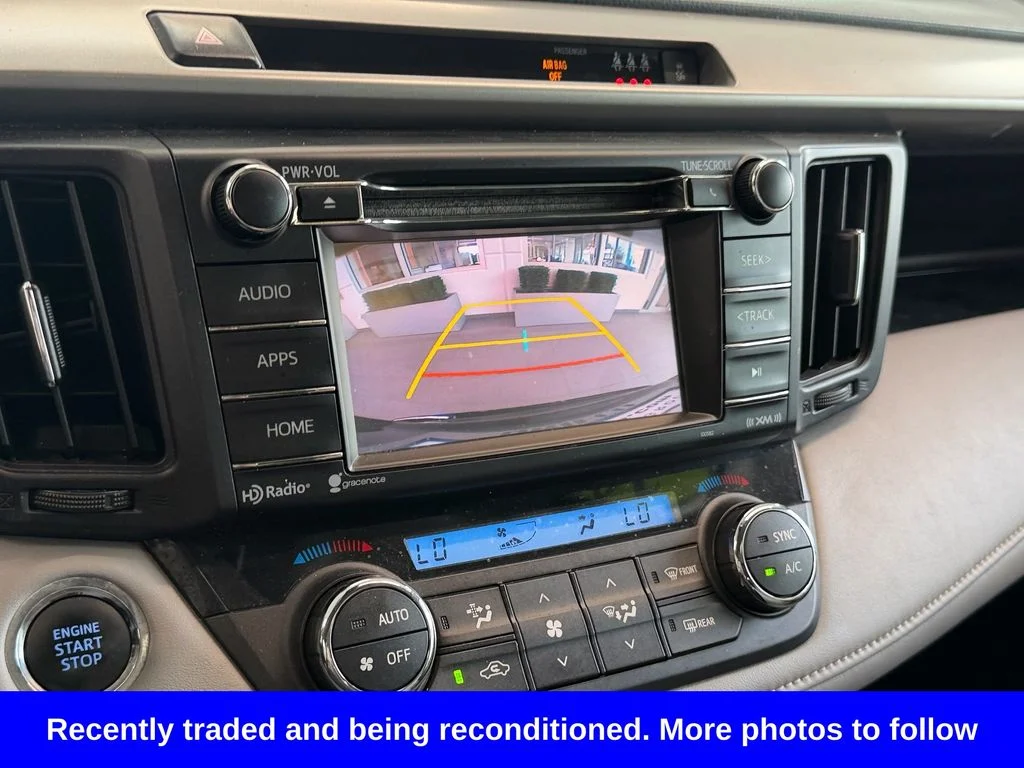 Used 2018 Black Toyota XLE image 20