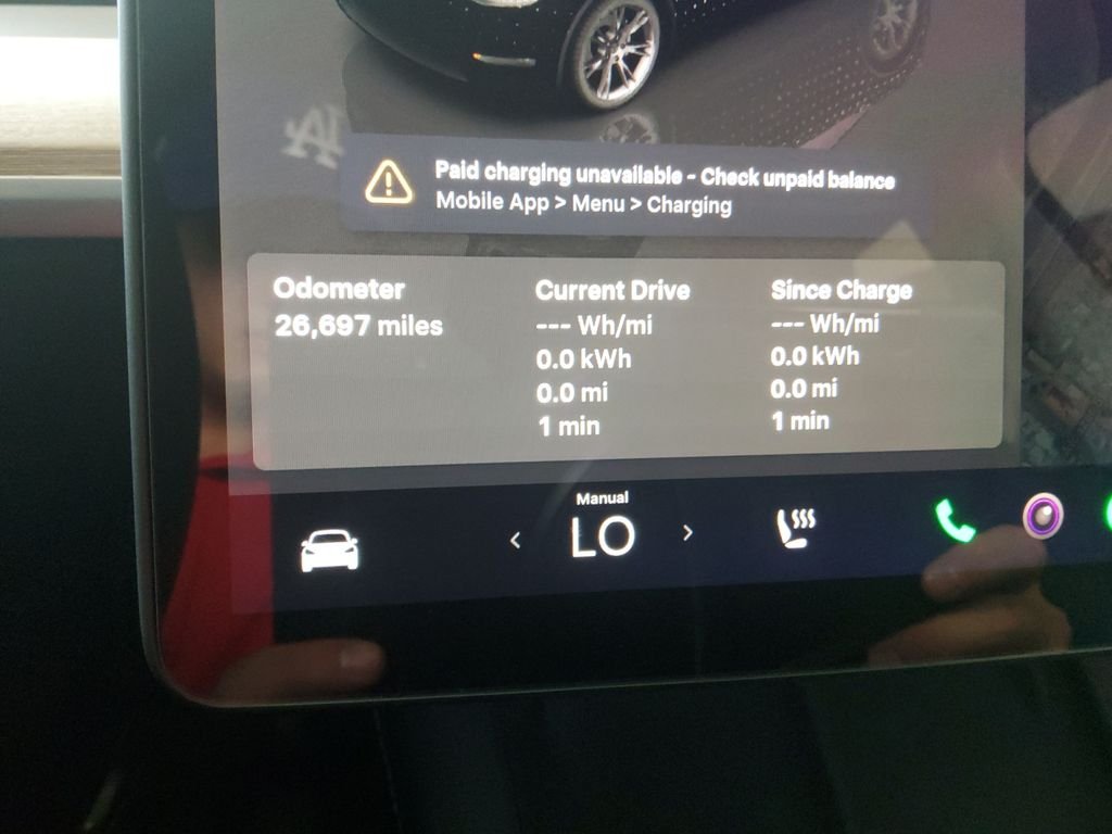 Used 2024  Tesla Long Range image 10