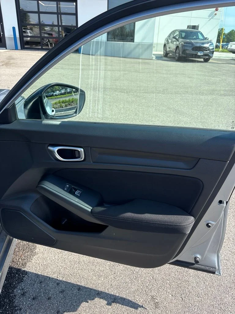 Used 2025 Solar Silver Metallic Honda Sport image 27