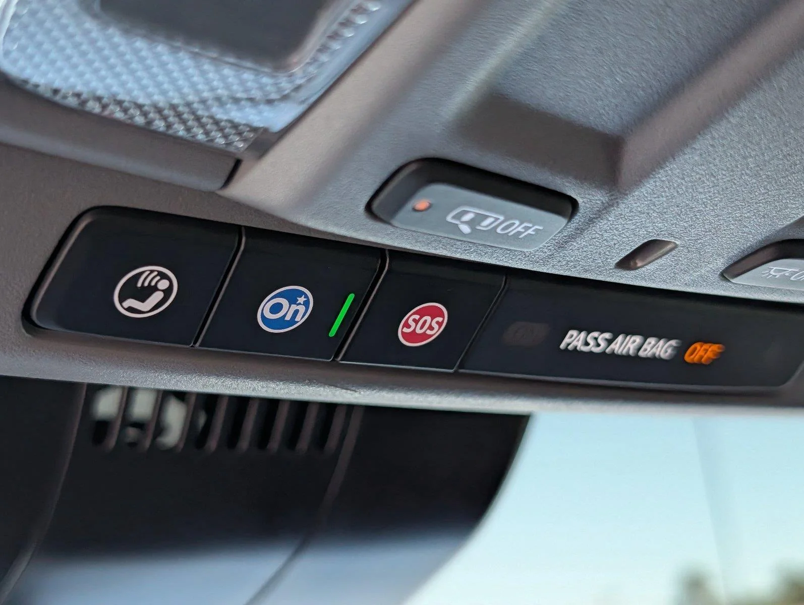 Used 2024 Sterling Gray Metallic Chevrolet LT image 27