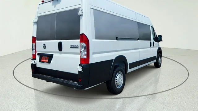New 2026 Bright White Clear-Coat Exterior Paint RAM High Roof image 15