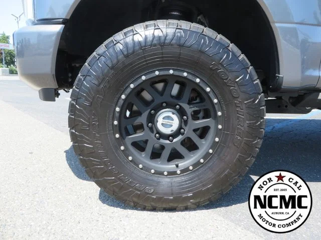 Used 2022 Gray Ford Platinum image 9