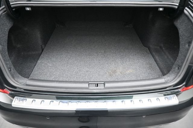 Used 2022 Green Volkswagen 2.0T Limited Edition image 25