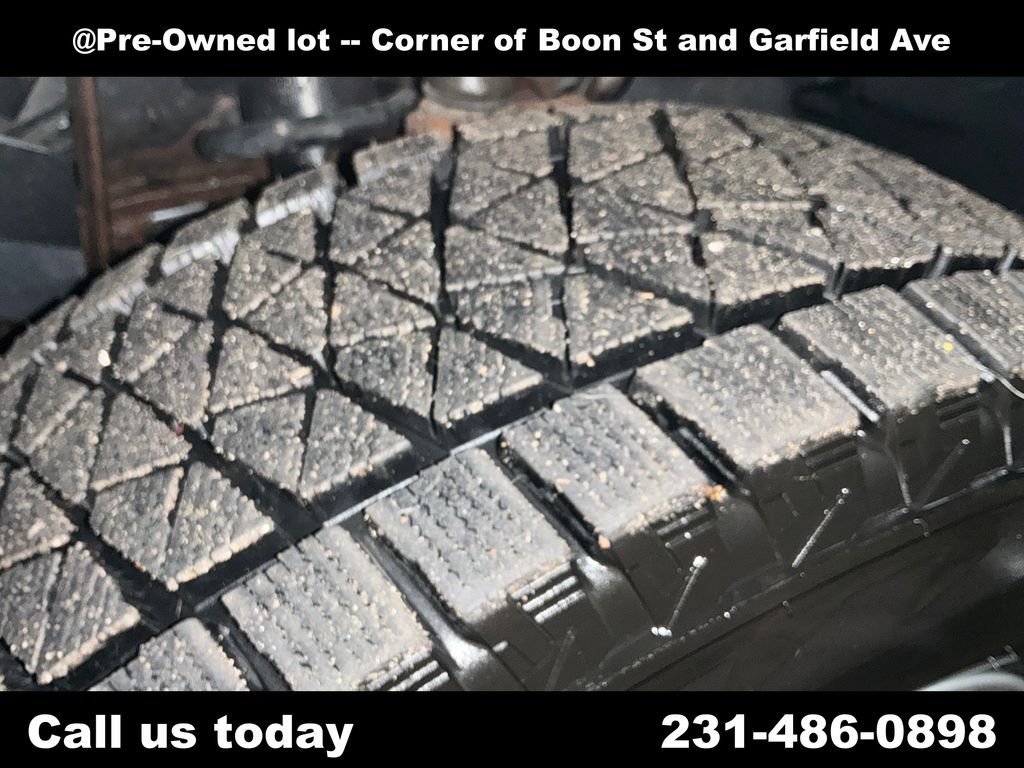 Used 2006 Silver Ford XLT image 11