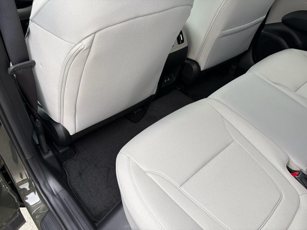 New 2026 Rockwood Green Hyundai SEL FWD image 17
