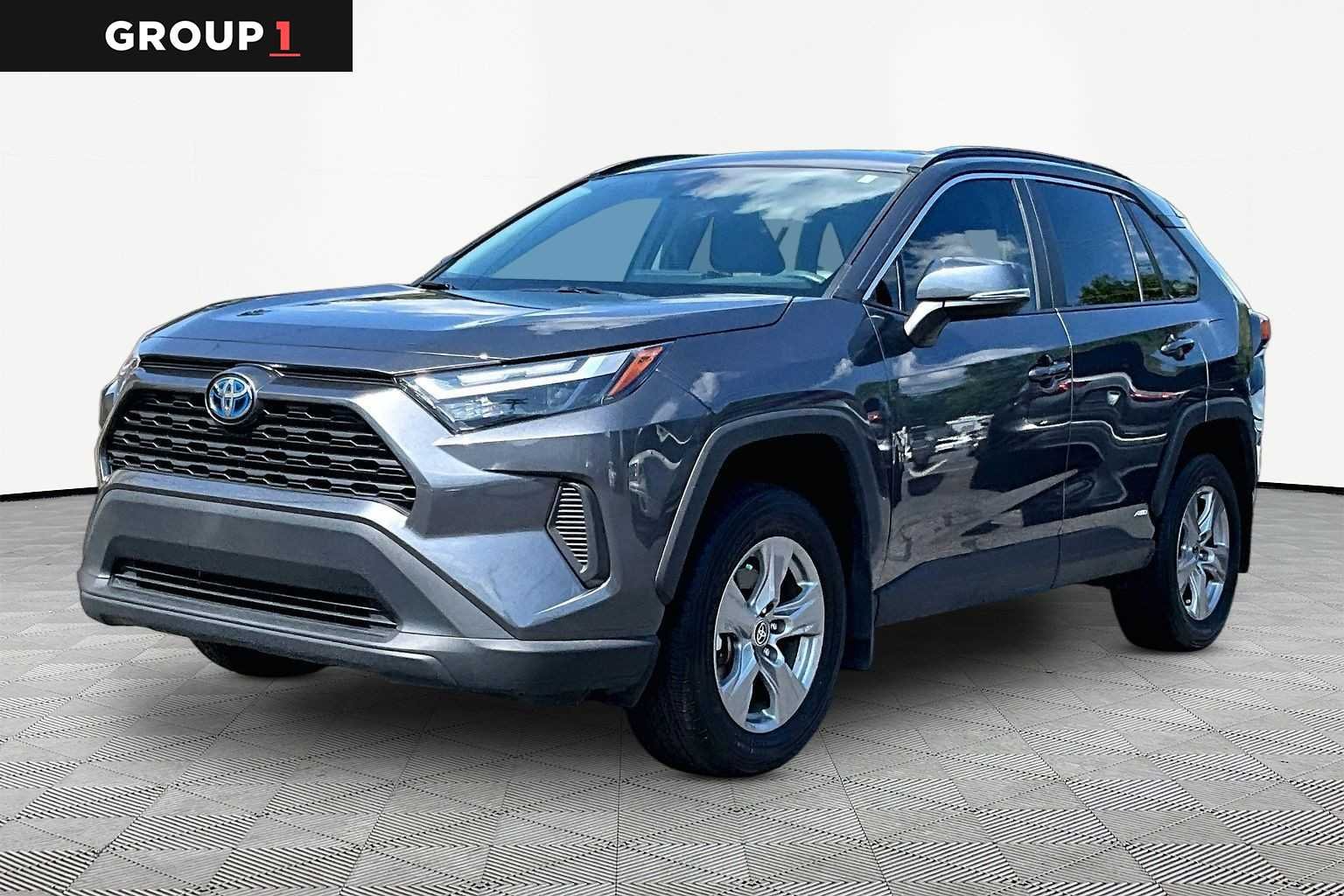 2024 Toyota RAV4 Hybrid XLE