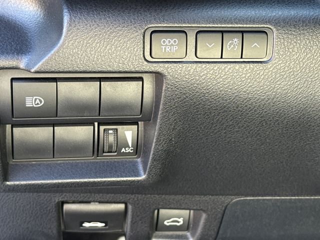 Used 2021 White Lexus 350 F SPORT image 23