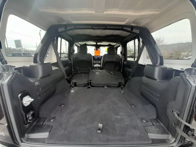 Used 2024 Black Jeep Rubicon image 48