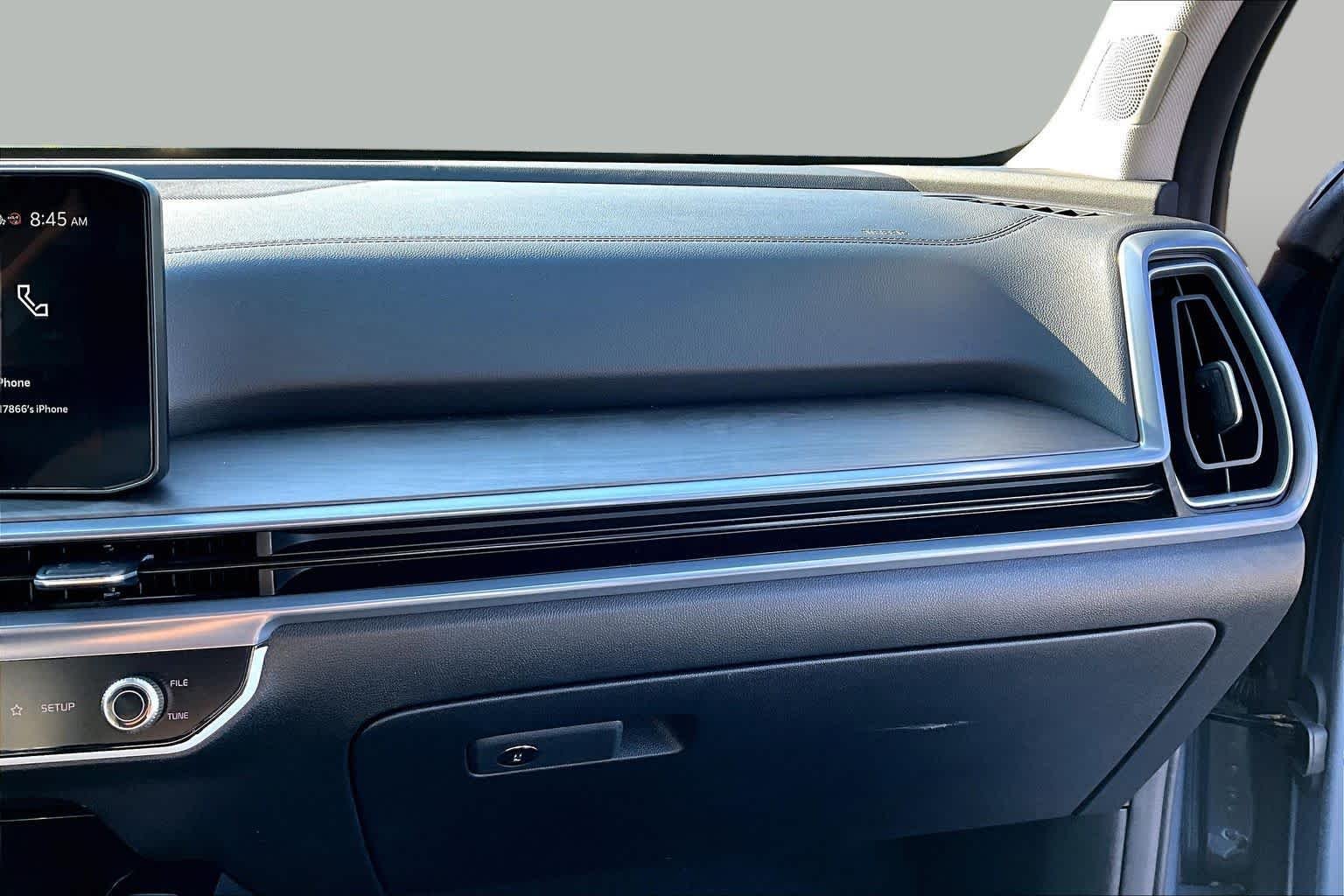 Used 2024 Everlasting Silver Kia X-Line SX image 18
