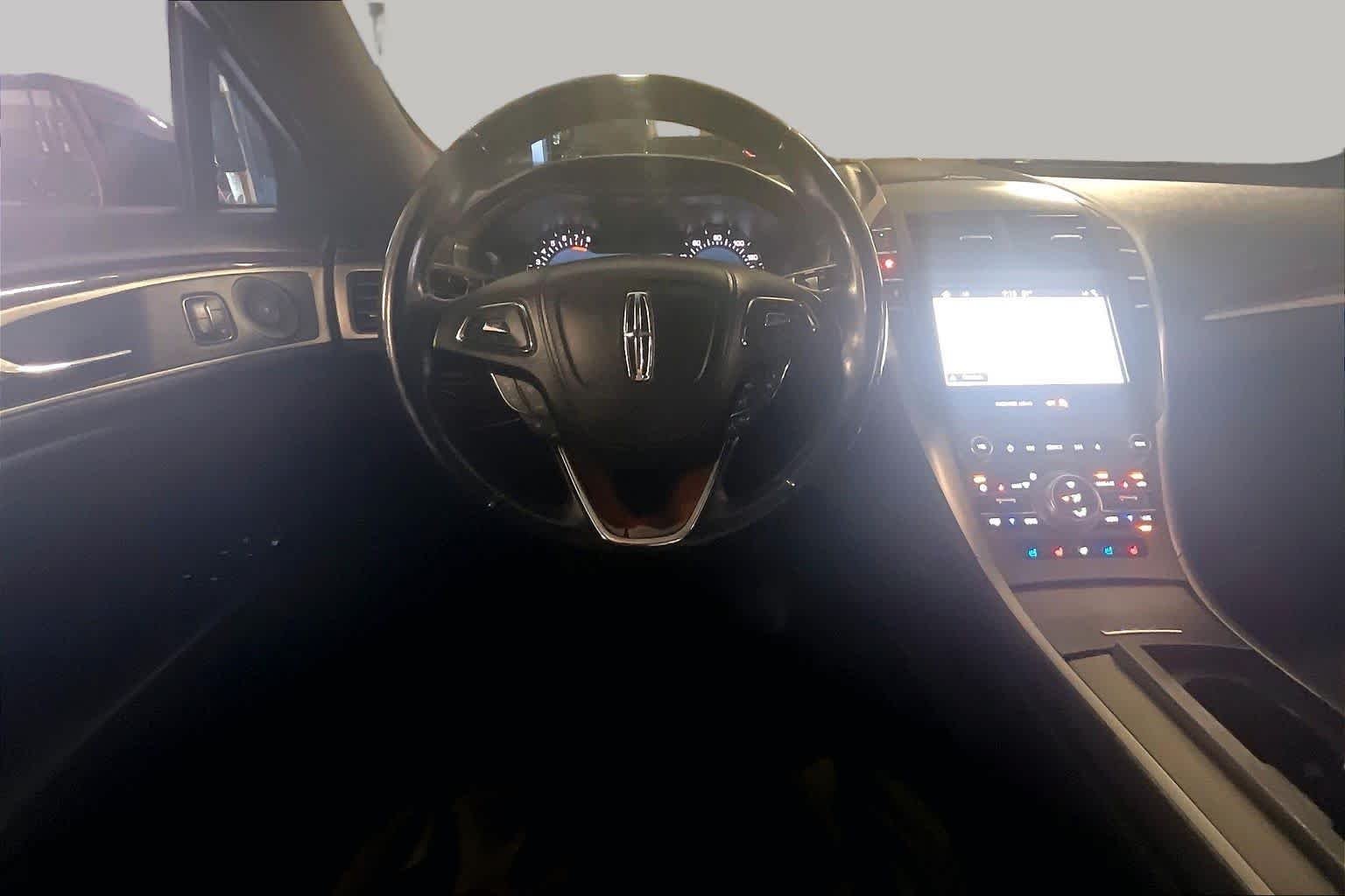 Pre-Owned 2018 Lincoln MKZ Reserve