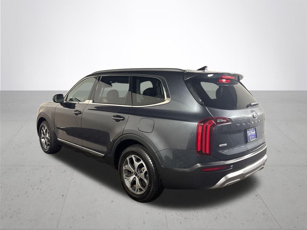 Used 2021 Gray Kia EX image 8