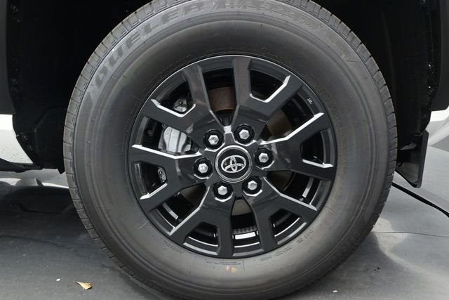 New 2026 Ice Cap Toyota SR5 image 15