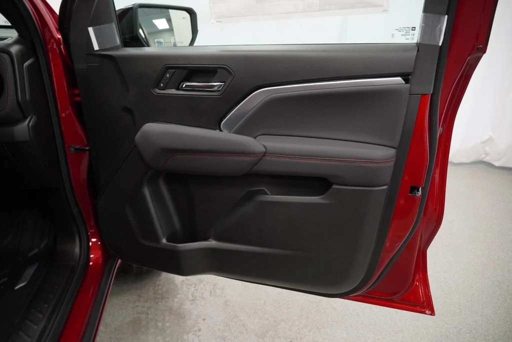 2026 Chevrolet Colorado Z71 - Photo 28