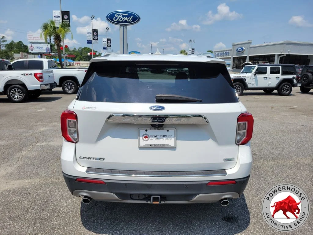 Used 2020 White Ford Limited image 4
