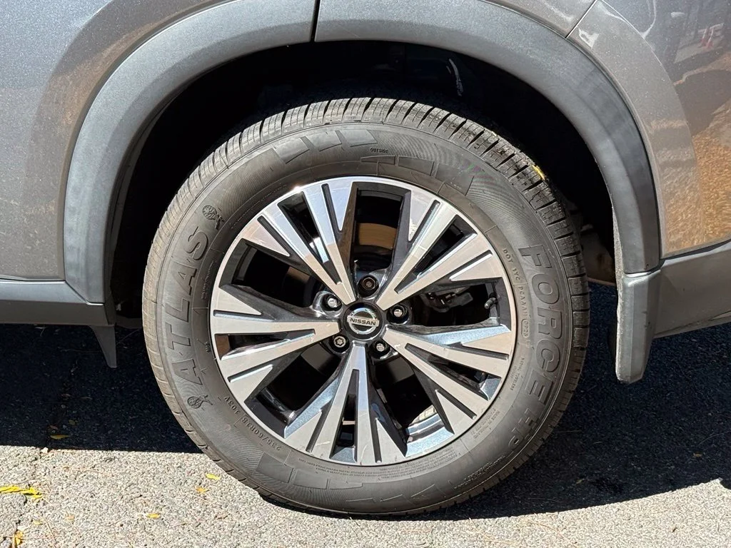 Used 2021 Gun Metallic Nissan SV image 11