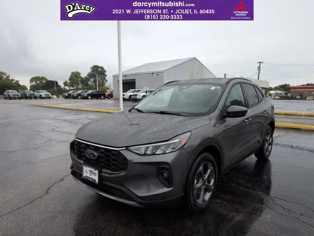 2025 Ford Escape ST-Line Select