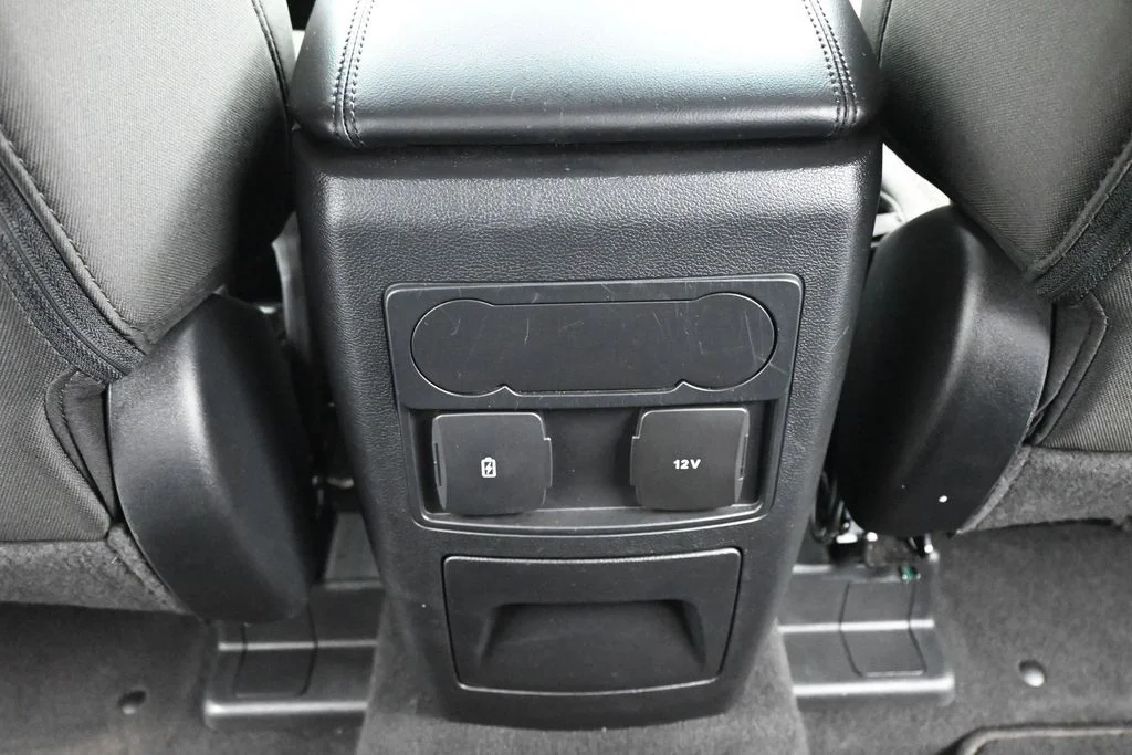 Used 2023 Red Ford XLT image 20