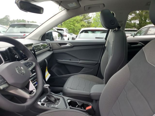 New 2026 Black Volkswagen 1.5T SE Black image 17