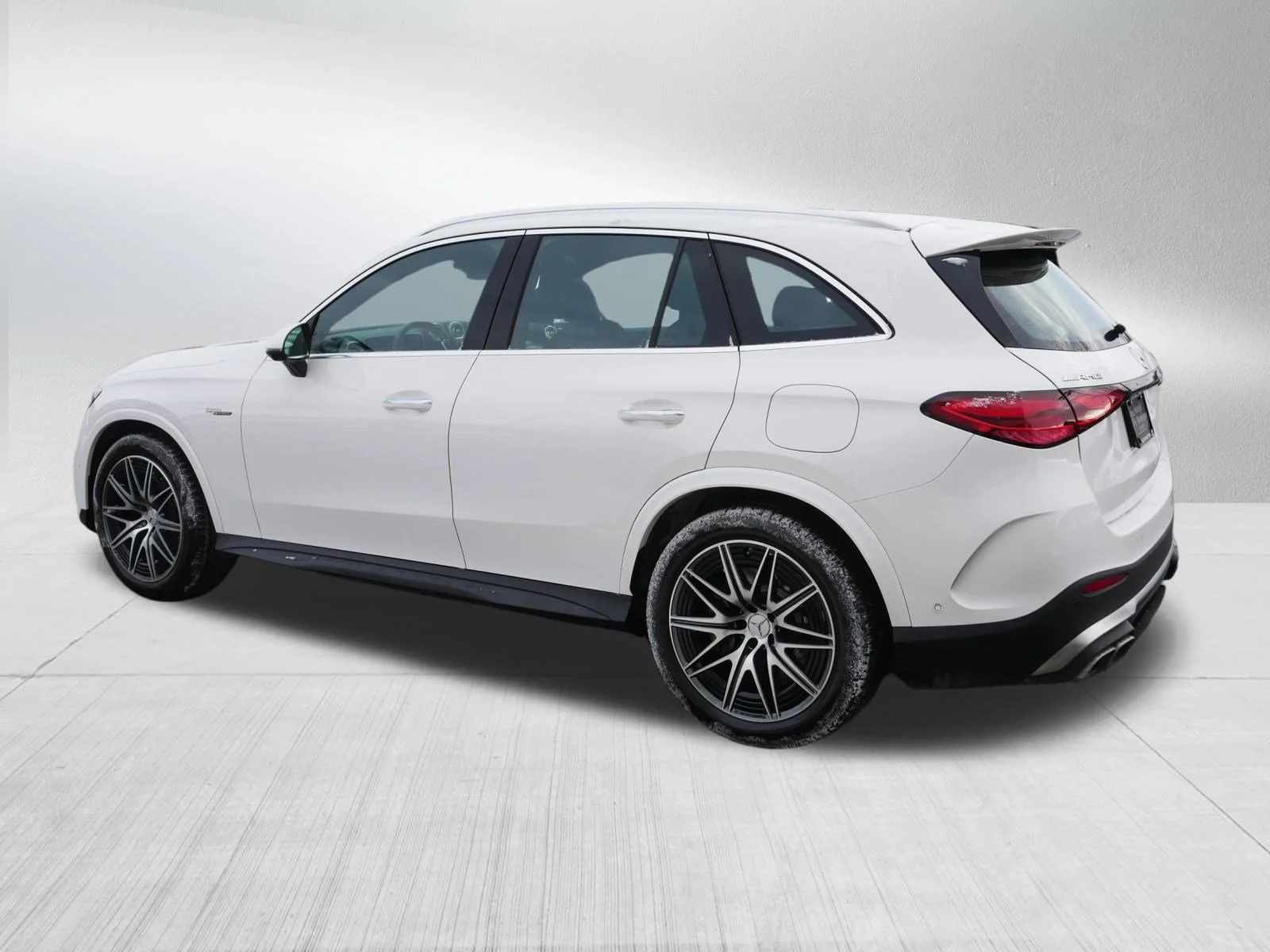 Used 2025 Polar White Mercedes-Benz AMG® GLC 63 S E Performance image 5