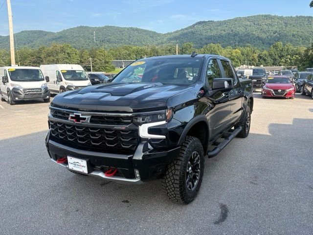 Used 2025 Black Chevrolet ZR2 image 1
