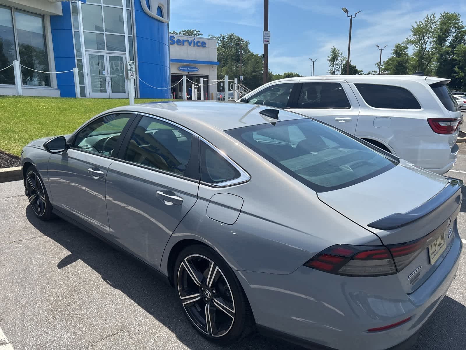 Used 2024 Urban Gray Pearl Honda Sport image 4