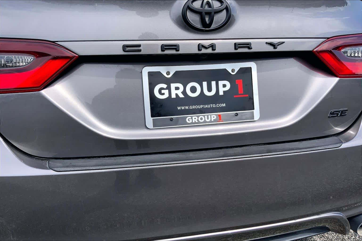 Used 2024 Predawn Gray Mica Toyota SE image 10