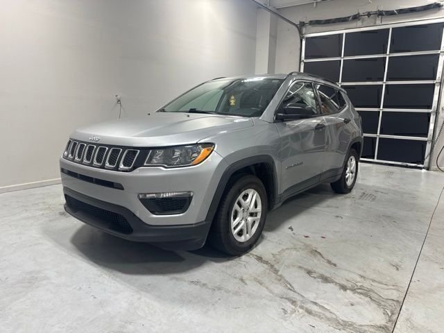 Used 2021 Silver Jeep Sport image 2