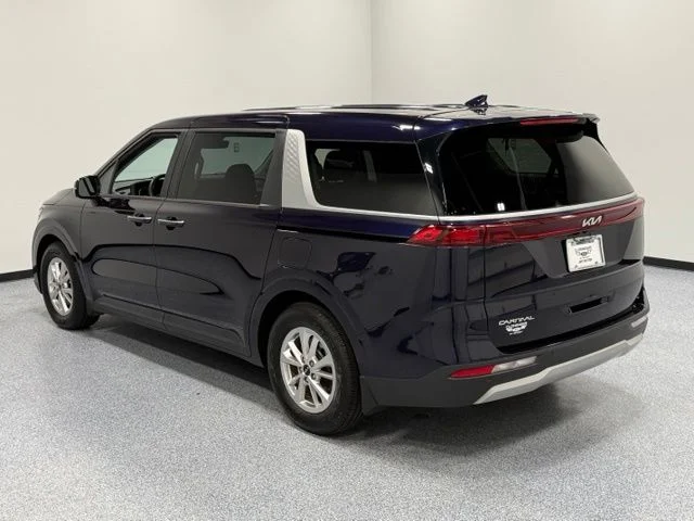 Used 2023 Blue Kia LX image 7