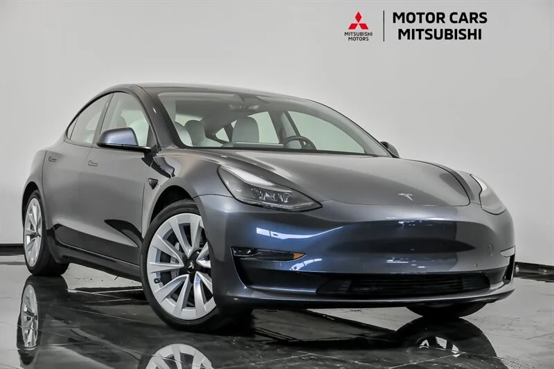 2021 Tesla Model 3 Long Range Dual Motor All-Wheel Drive's photo