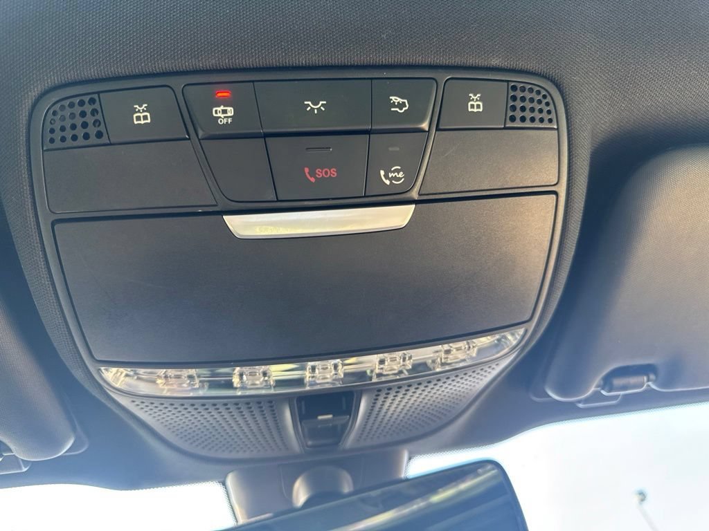 2019 Mercedes-Benz E-Class E300 - Photo 21