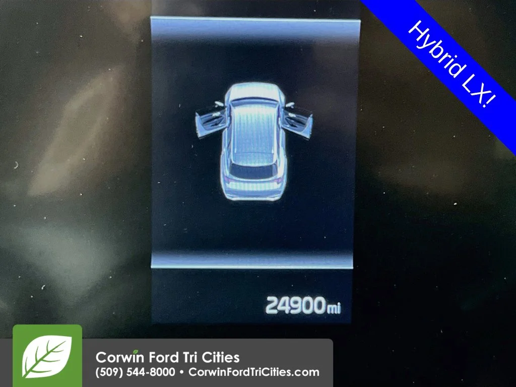 Used 2024 Gravity Gray Kia LX image 18