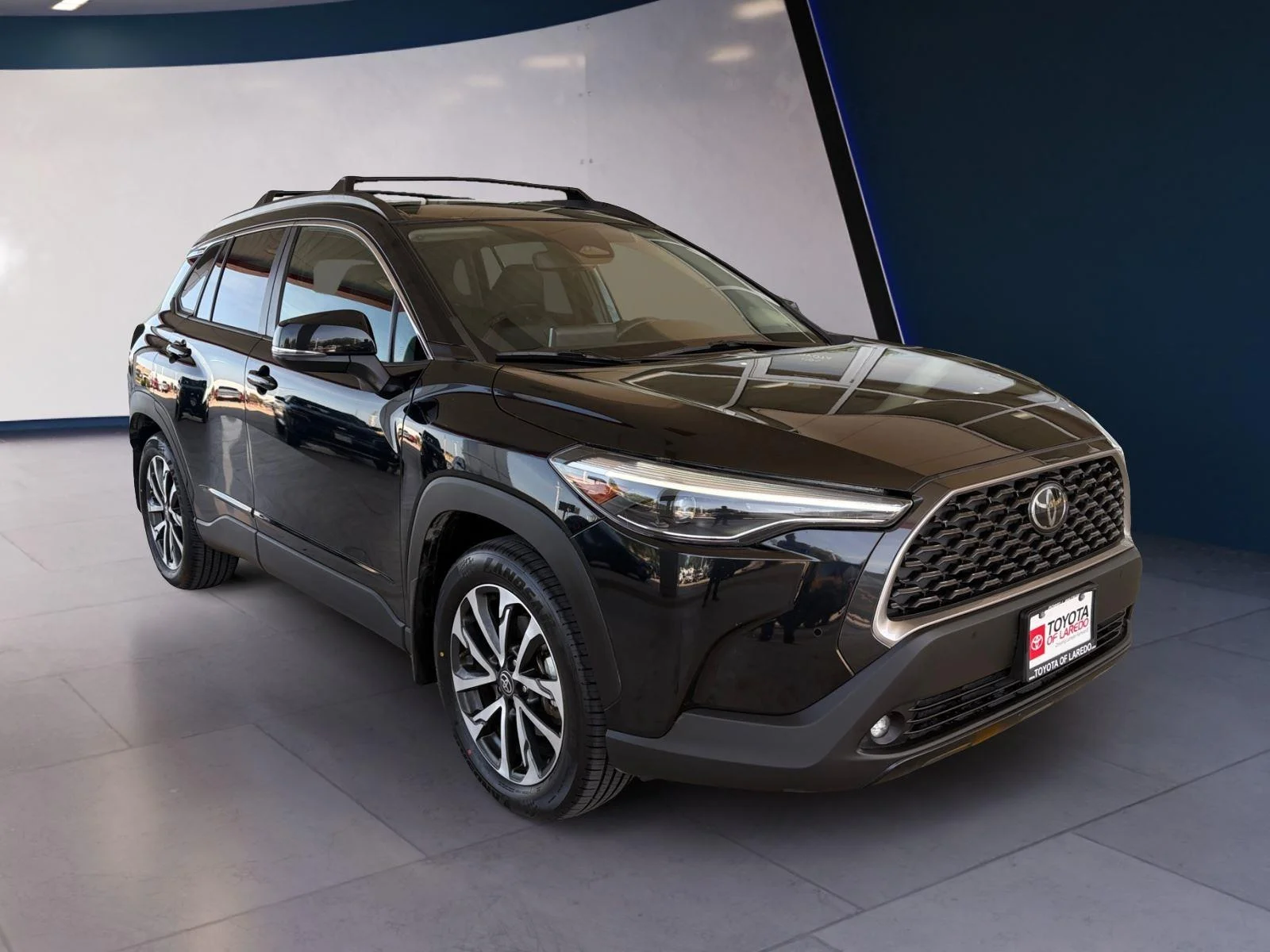 Used 2024 Jet Black Toyota XLE image 7