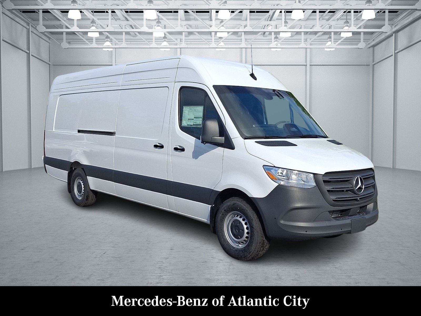 2026 Mercedes-Benz Sprinter 2500 170 Ext WB High Roof's photo