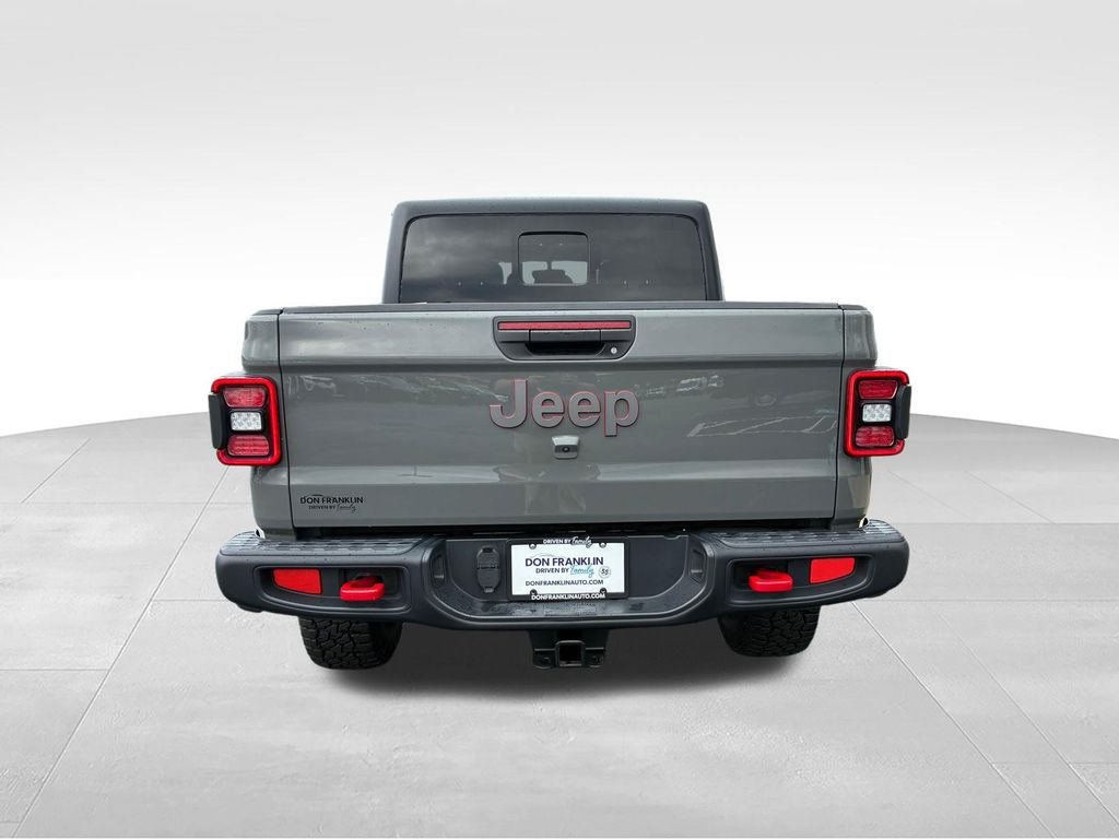 Used 2020 Gray Jeep Rubicon image 3