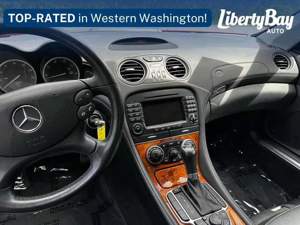 Used 2007 Red Mercedes-Benz SL 550 image 36