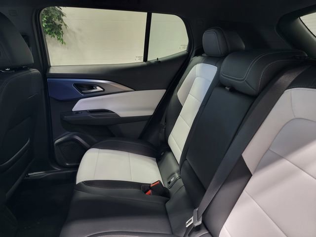 2026 Chevrolet Equinox EV 2LT - Photo 13