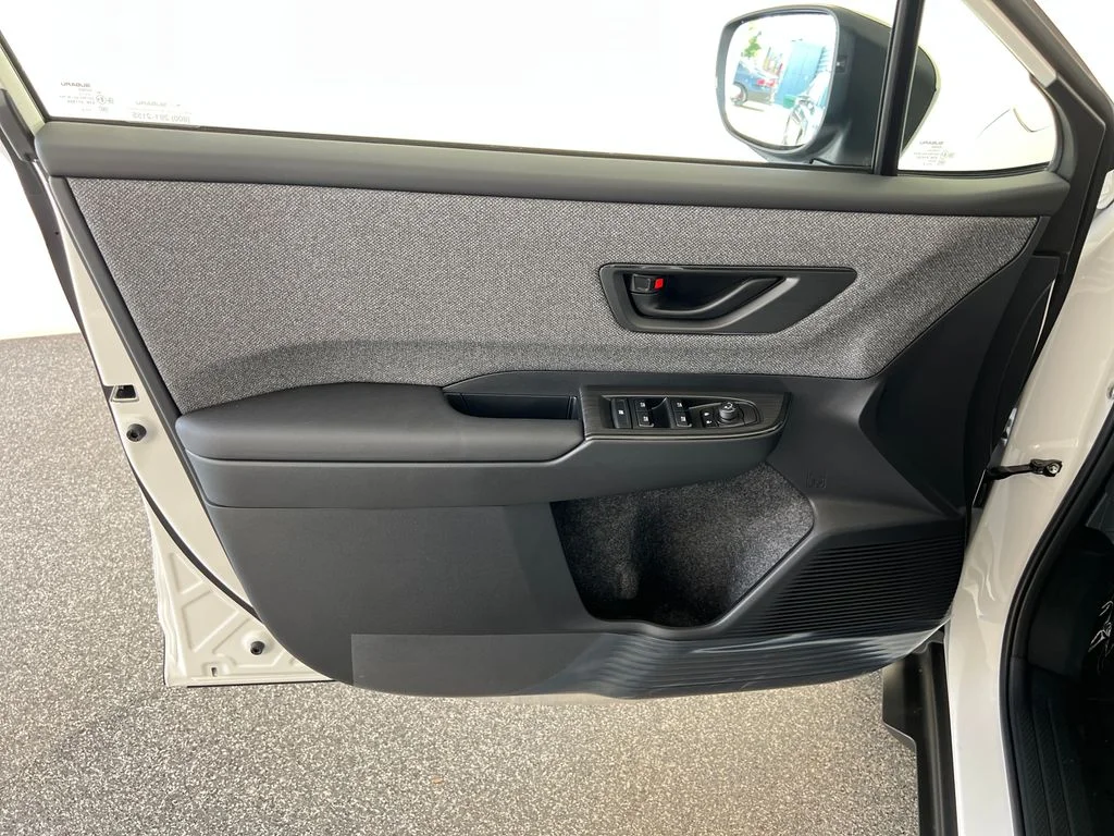 New 2026 CRYSTAL WHITE PEARL Subaru Premium image 12