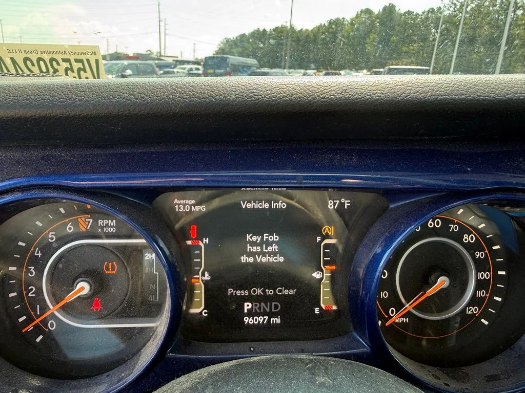 Used 2019 Blue Jeep Unlimited Sport S image 12