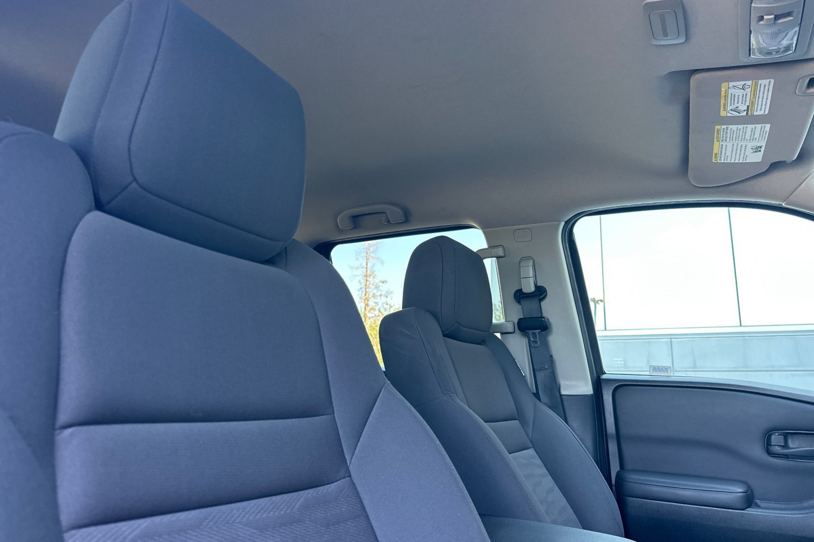 Used 2022 Super Black Nissan S image 16
