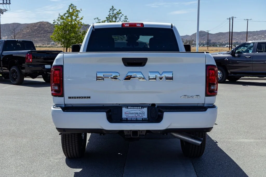 New 2026 Bright White Clear-Coat Exterior Paint RAM Big Horn Sport Appearance image 5