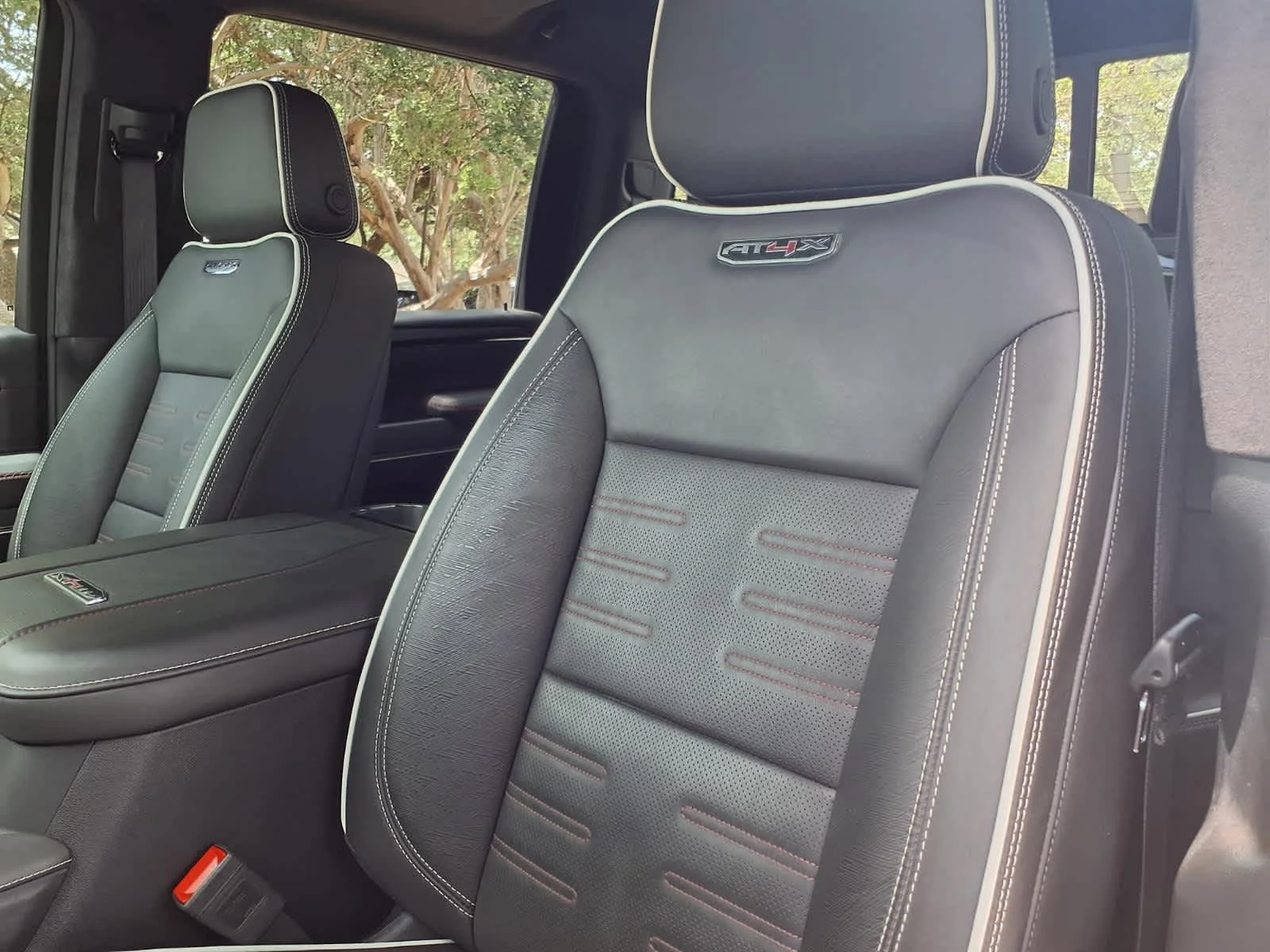 Used 2025 Thunderstorm Gray GMC AT4X image 15