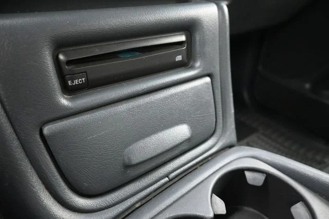 Used 2000  GMC SLE image 24
