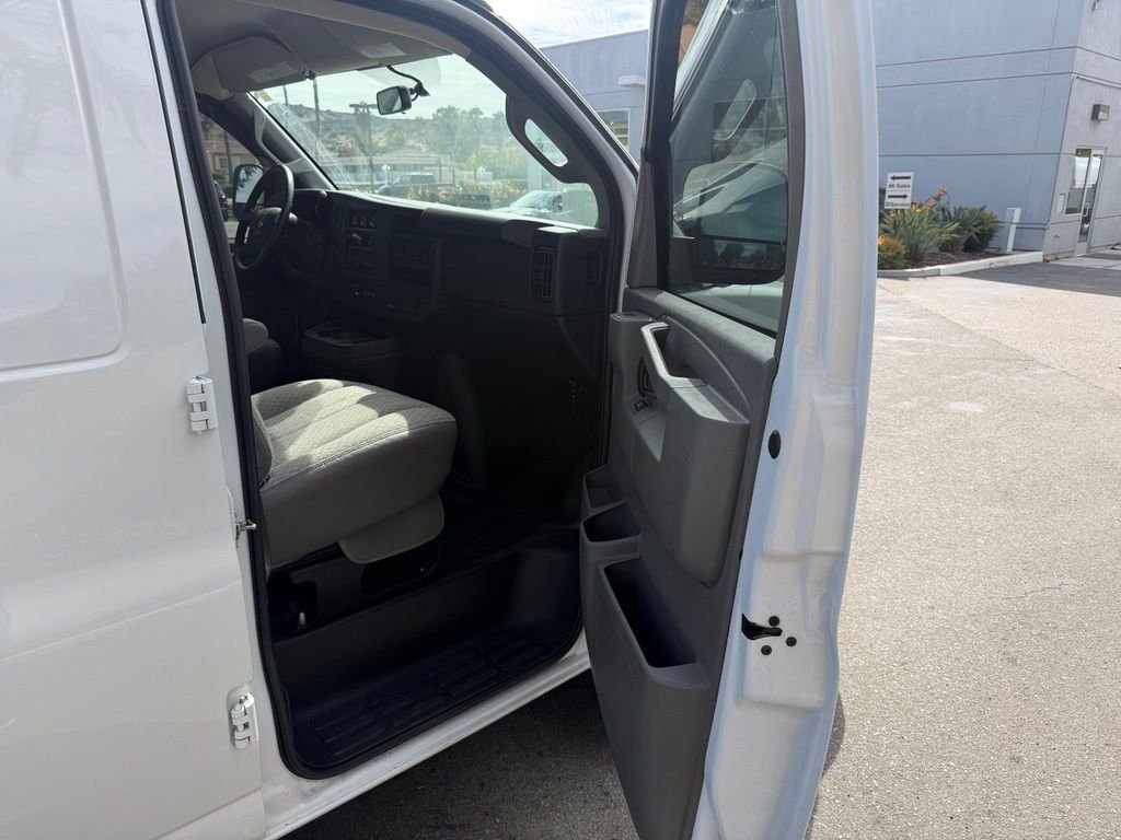 Used 2023 White Chevrolet Work Van image 15