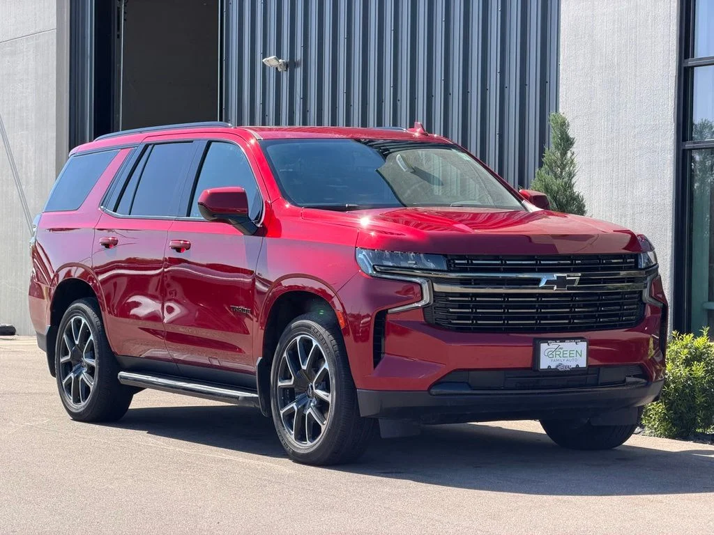 Used 2021 Red Chevrolet RST image 4