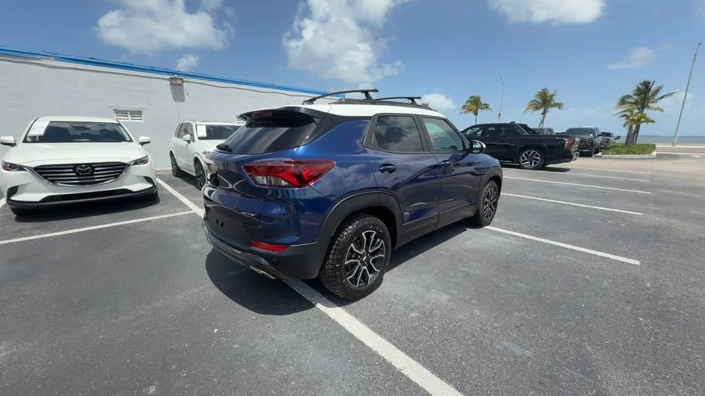 Used 2022 Blue Glow Metallic Chevrolet ACTIV image 8