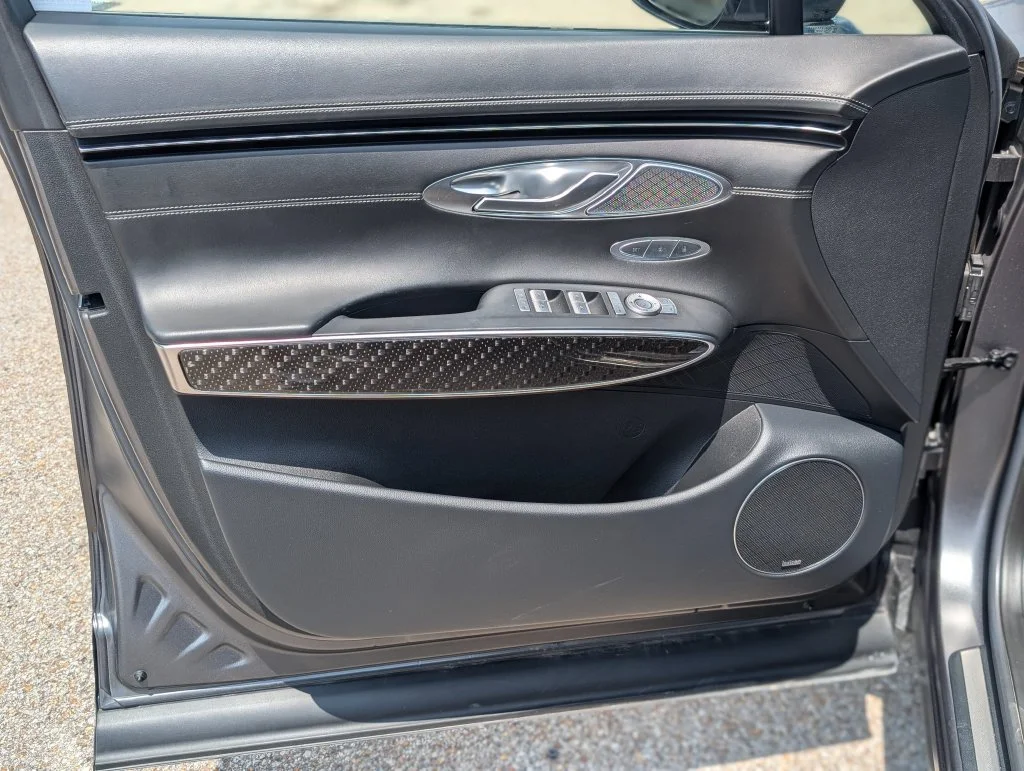 Used 2022 Gray Genesis 3.5T Sport Prestige image 17