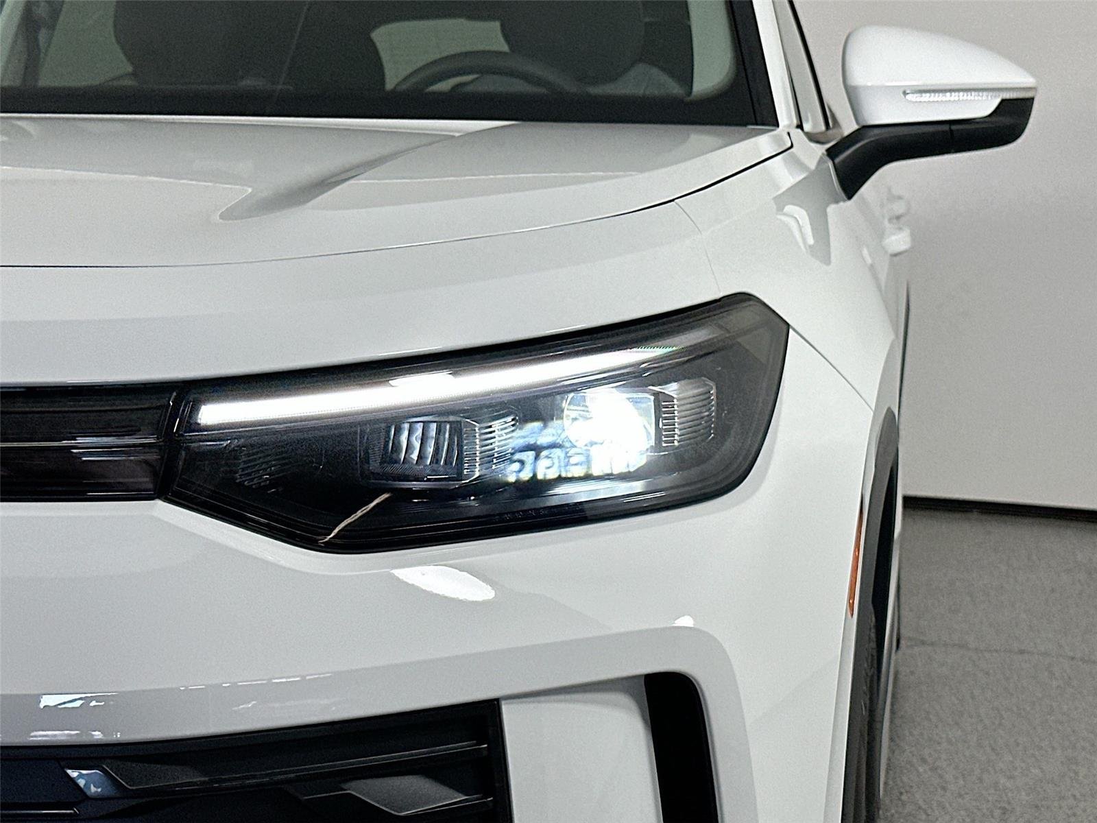 2025 Volkswagen Tiguan S - Photo 8