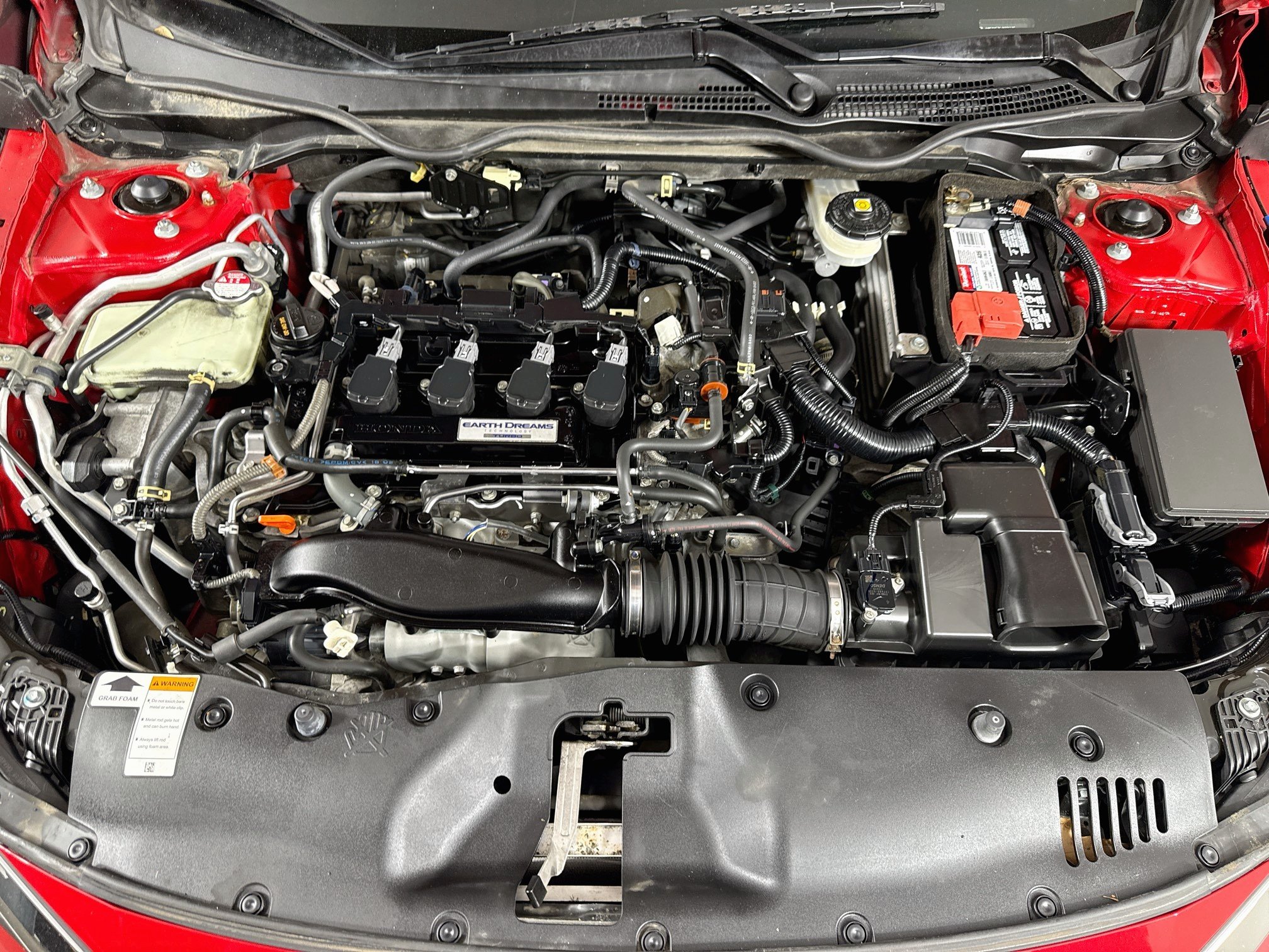Used 2018 Rallye Red Honda EX-L image 30
