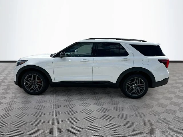 New 2026 White Ford ST image 3