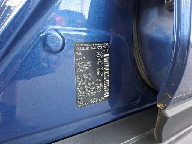 Used 2018 Blue Nissan SV image 26